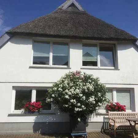 4 - Sterne Am Brink Mit Gartenter Und Meerblick * Gager
