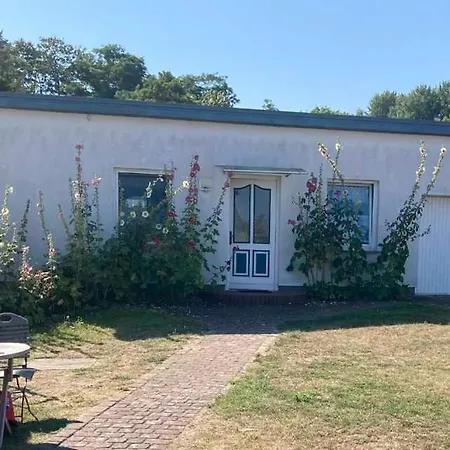 Apartment 4 - Sterne Am Brink Mit Gartenter Und Meerblick Gager