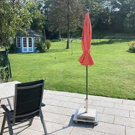 4 - Sterne Am Brink Mit Gartenter Und Meerblick Apartment *