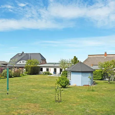4 - Sterne Am Brink Mit Gartenter Und Meerblick * Gager