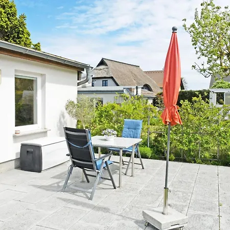 4 - Sterne Am Brink Mit Gartenter Und Meerblick Apartment