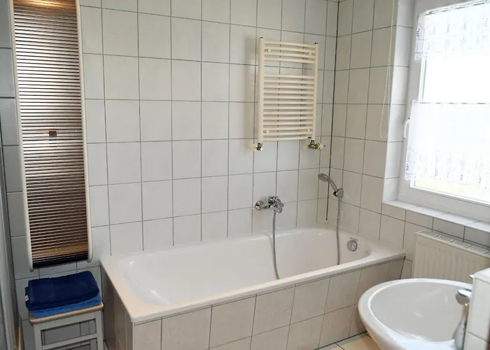 Διαμέρισμα 4 - Sterne Am Brink Mit Gartenter Und Meerblick *