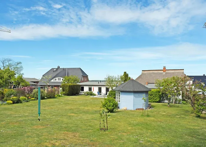 4 - Sterne Am Brink Mit Gartenter Und Meerblick * Gager